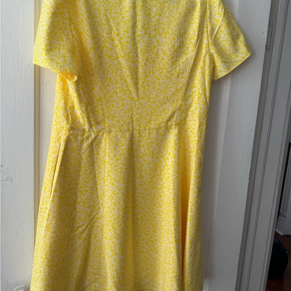 Draper James Bonnie Mini Dress in Golden Floral NWT - Picture 2 of 4